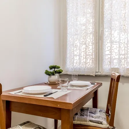 Metro C - Nando's House Roma